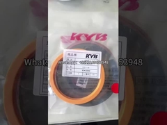 発送記録:日本から輸入された原型掘削機 KYB 水力シリンダーシールキット